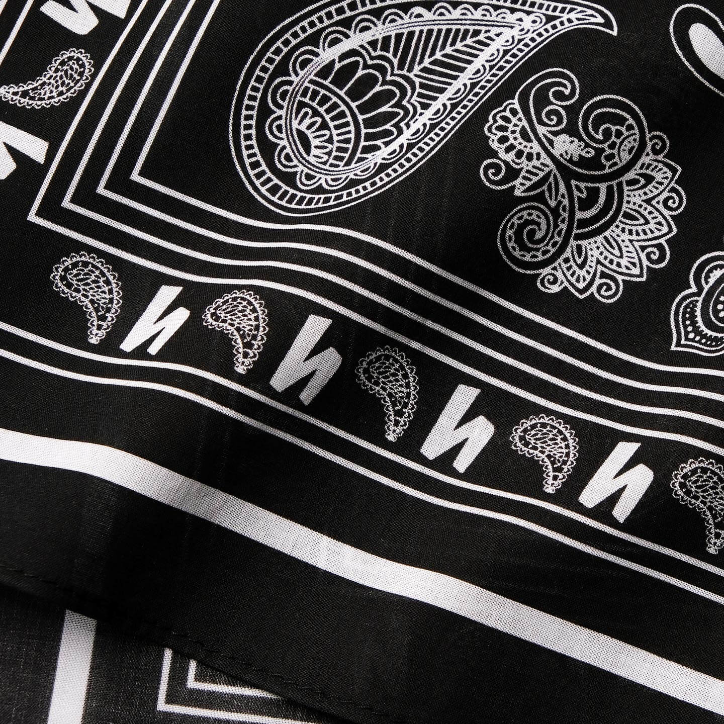 PAISLEY BANDANA - BLACK - Image 3